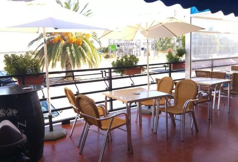 ホテル Las Glorias