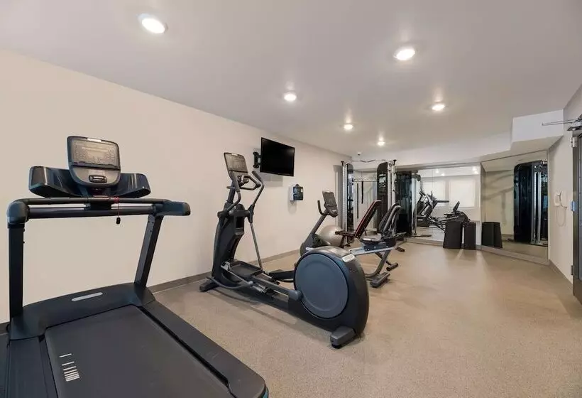 هتل Woodspring Suites Phoenixdeer Valley