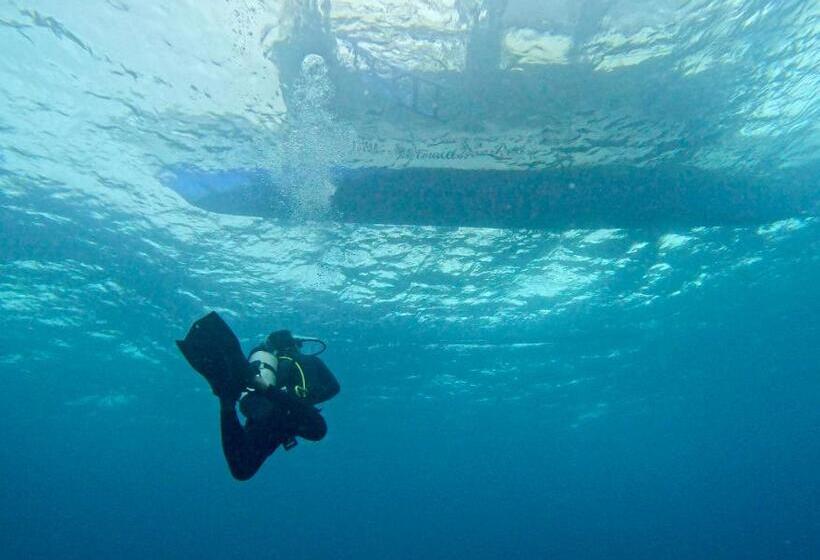 Little Mermaid Dive Resort