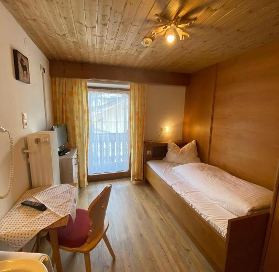 بنسيون Landhaus Staudacher