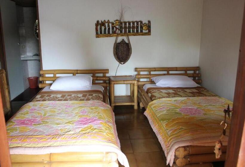 ペンション Pondok Kecil Bungalow