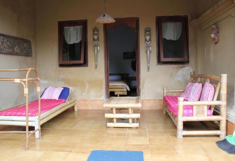 ペンション Pondok Kecil Bungalow