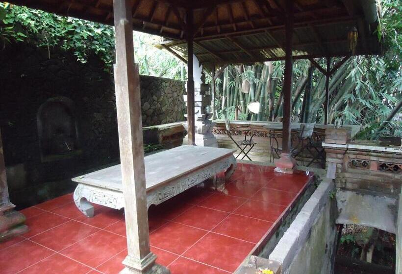 ペンション Pondok Kecil Bungalow