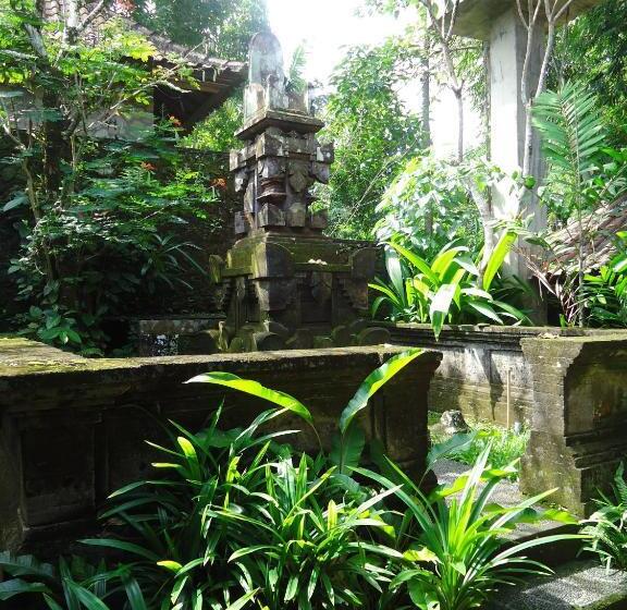 ペンション Pondok Kecil Bungalow