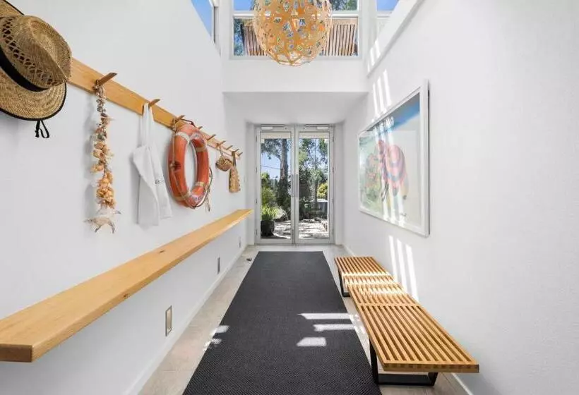 Seaview House