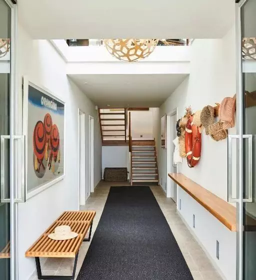Seaview House