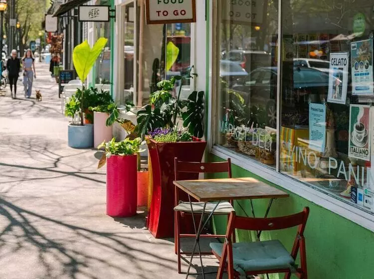 Sonder Midtown South