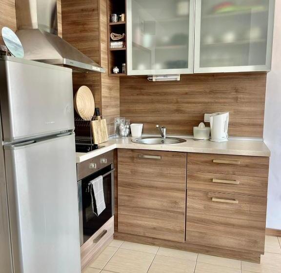 апартамент в комплекс свети никола плаж градина