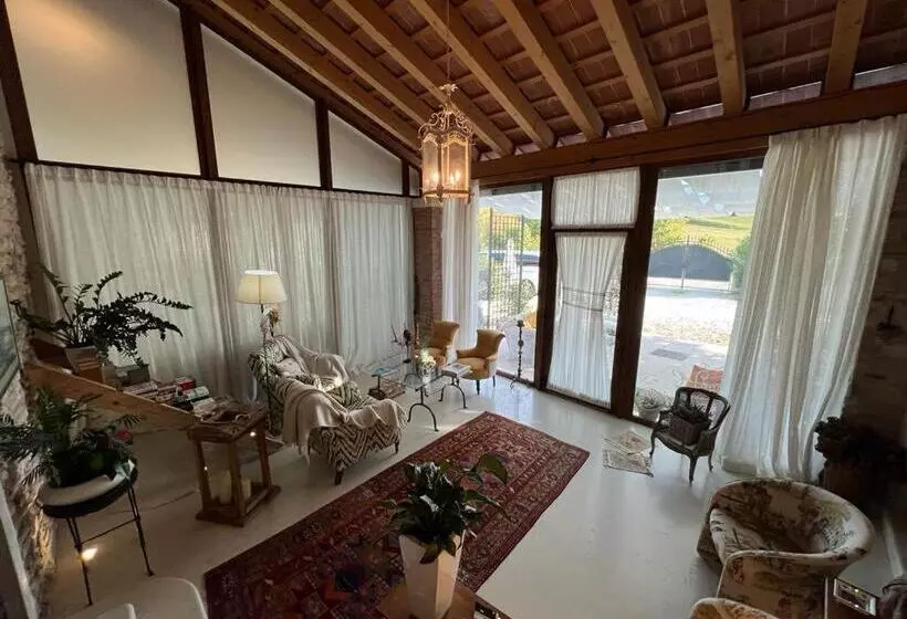 Casa Di Campagna Castello B&b