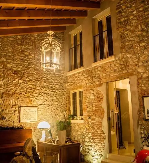Casa Di Campagna Castello B&b