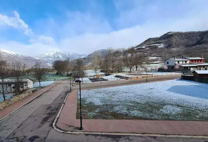 Inmocyma Los Almendros