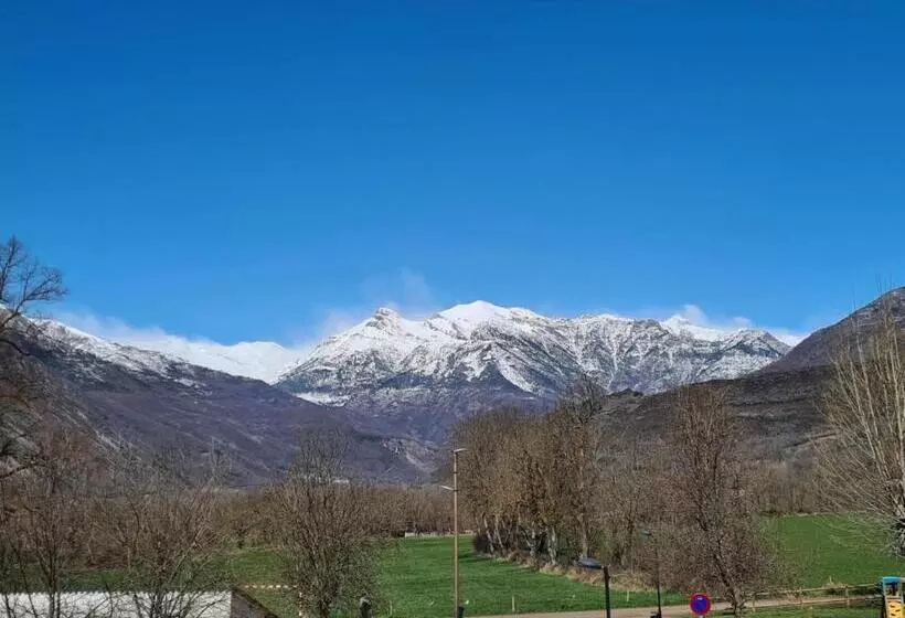 Inmocyma Los Almendros