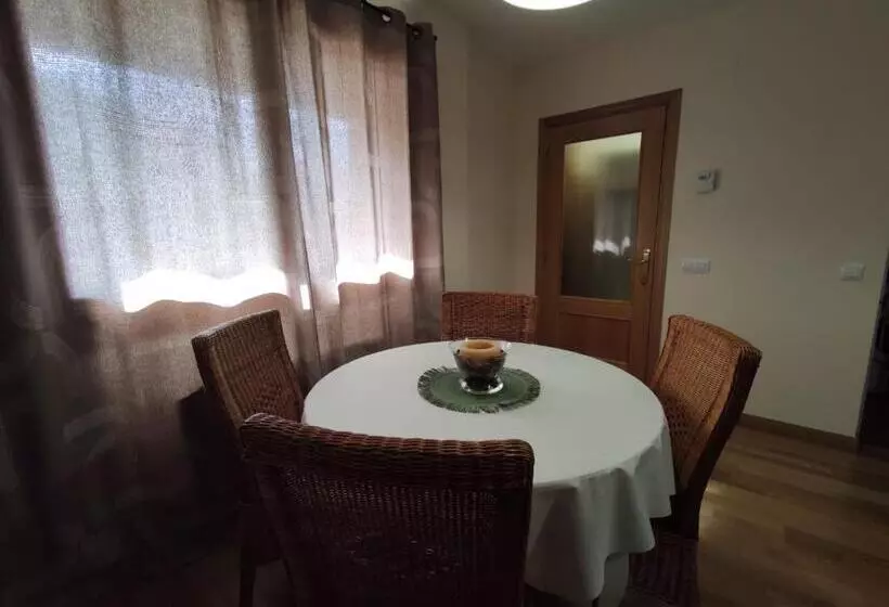 Inmocyma Los Almendros