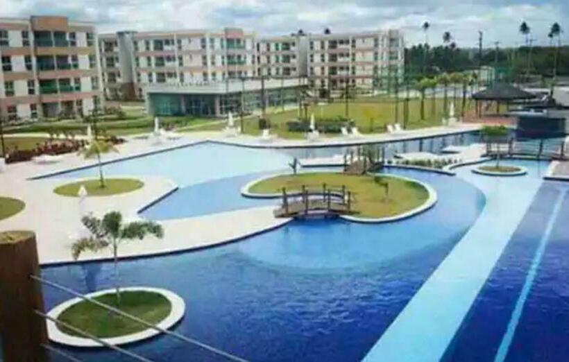 Muro Alto Condomínio Clube