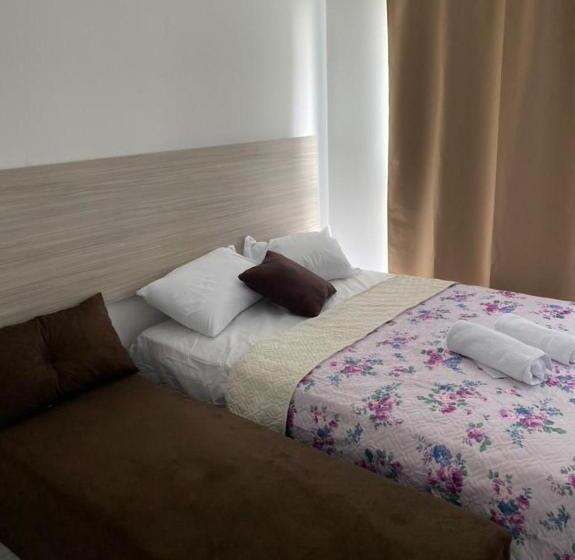 Muro Alto Condomínio Clube