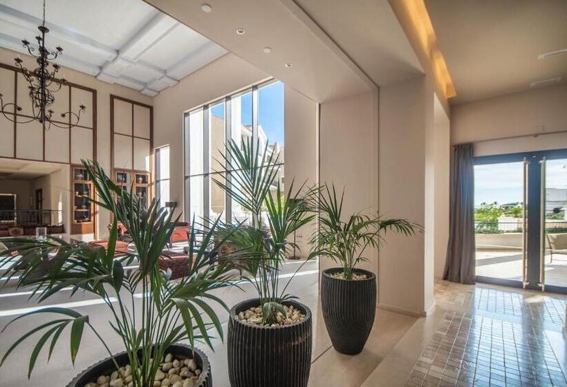 Nice Pool Views Apartment With 2 Bedrooms   Ba412lt