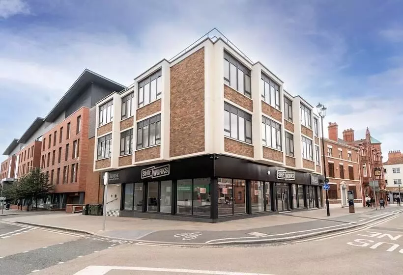 Royal House Luxury Apartments   Chester