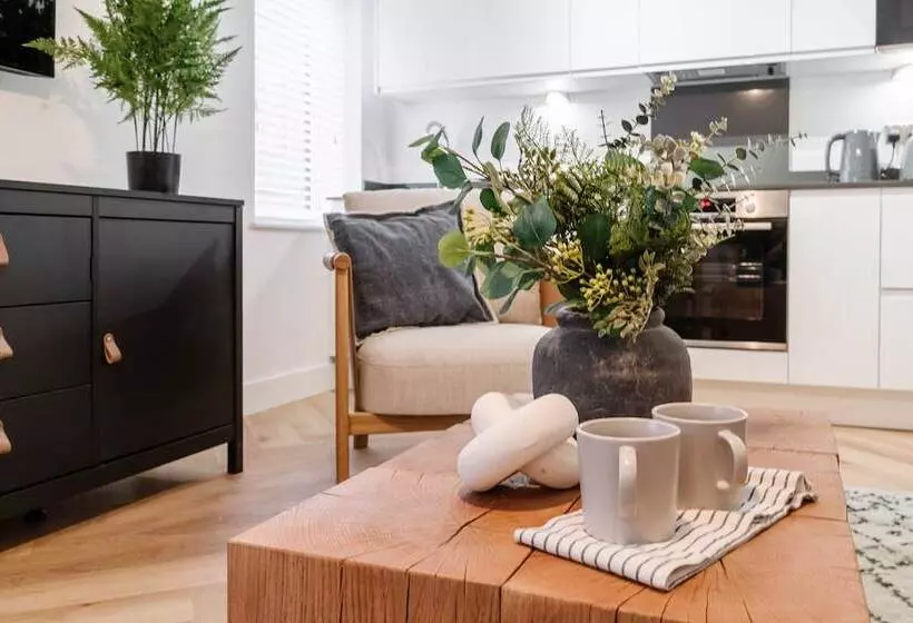 Royal House Luxury Apartments   Chester