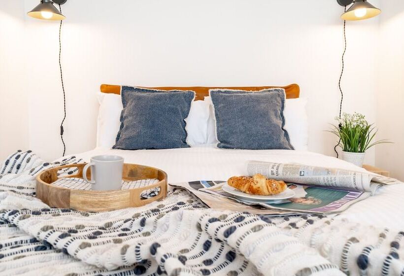 Royal House Luxury Apartments   Chester