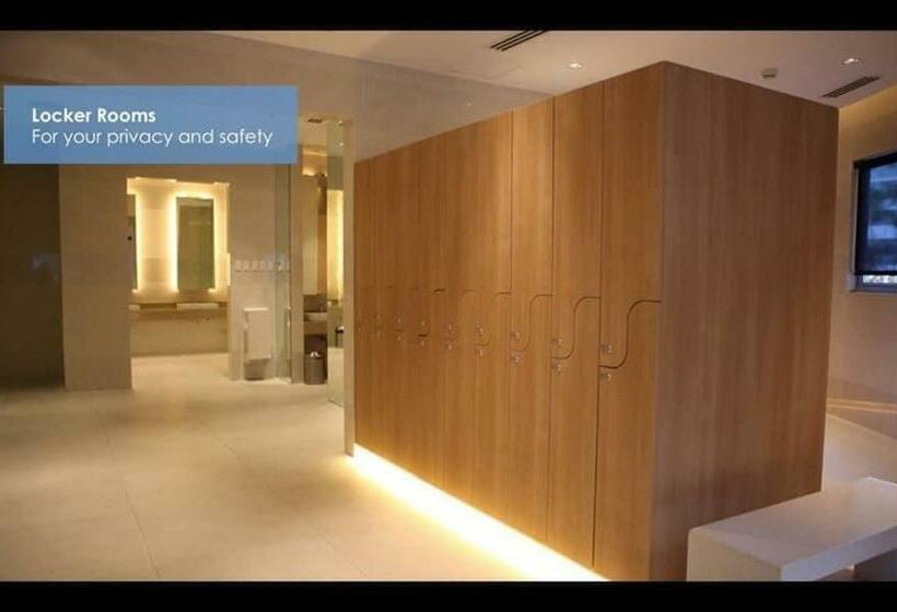 Ivory Oasis   Azure Urban Beach Resort