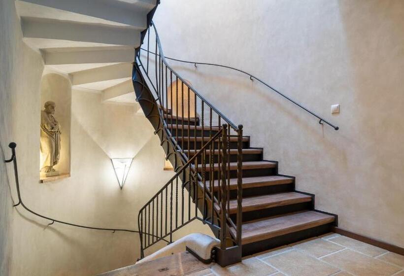 بنسيون Boutique Hotel Soukeníkův Dům