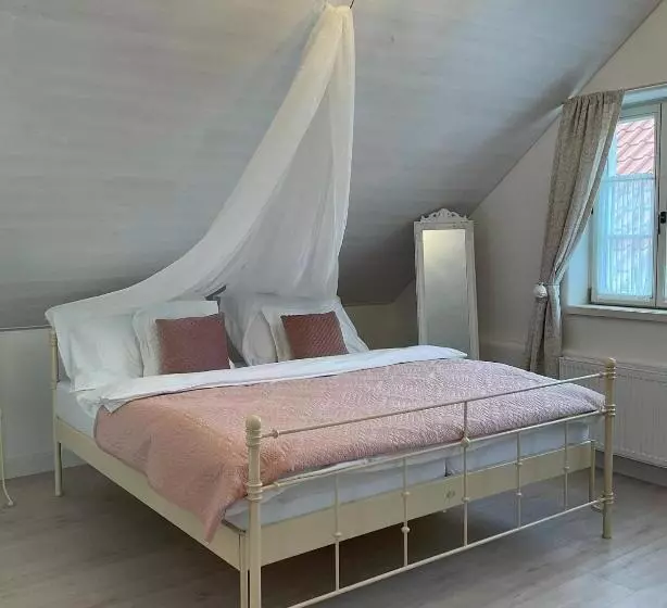 Majatalo Boutique Hotel Soukeníkův Dům