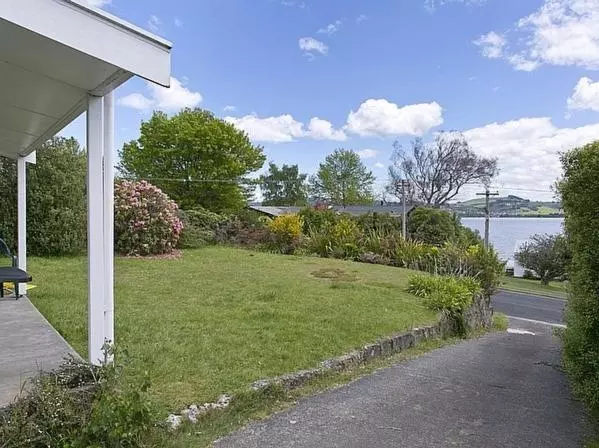 The J Bach  Rainbow Point Holiday Bach