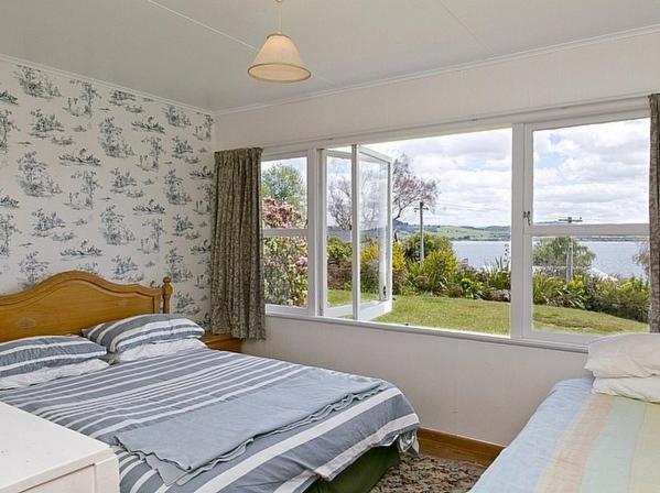 The J Bach  Rainbow Point Holiday Bach