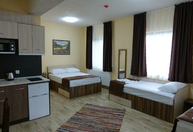 борник хил / Bornik Hill