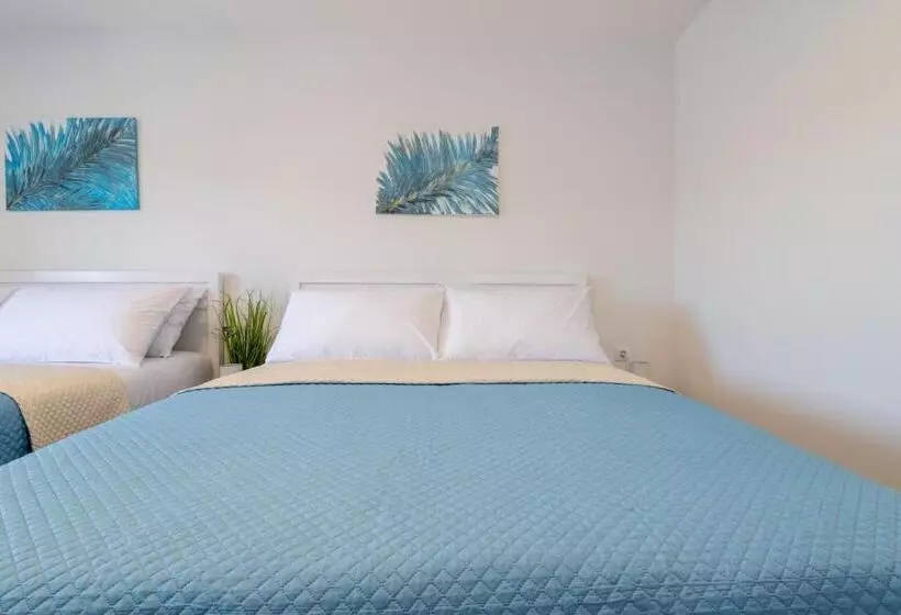 Apartments Malalu