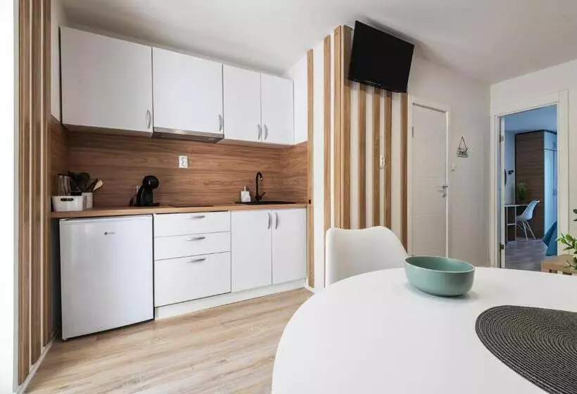Apartments Malalu