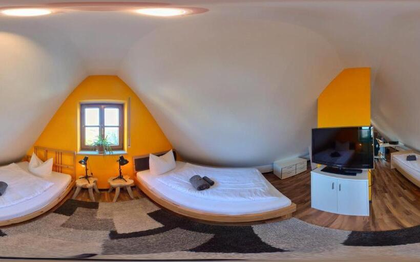 Homely Stay In A Modern Green Dream