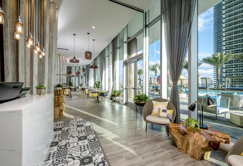 Million Dollar View At Hyde Resort And Residences