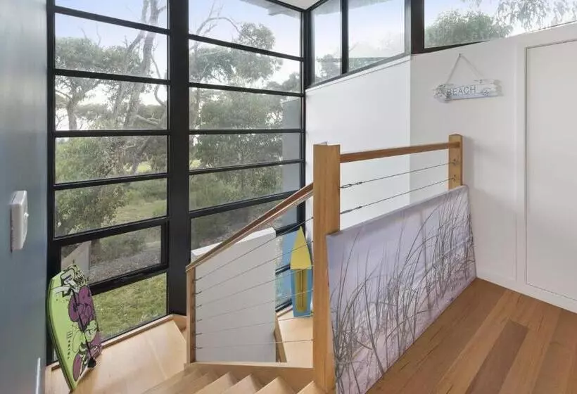 Ocean View Treetops Retreat