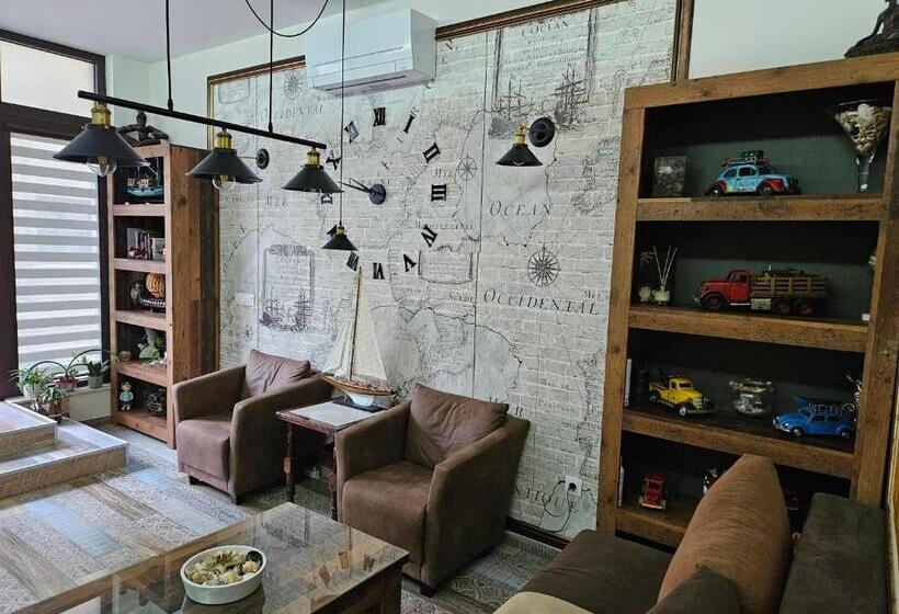 پانسیون флора поморие