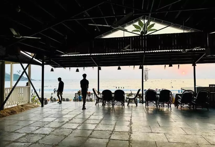 Cocos Beach Resort