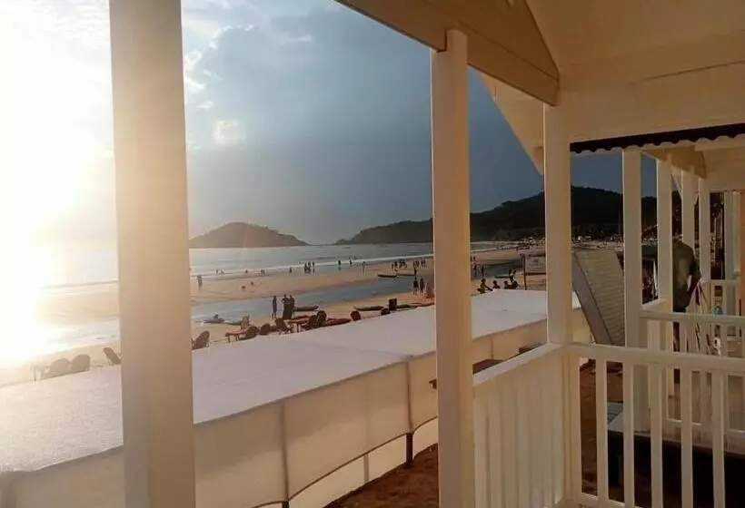 Cocos Beach Resort