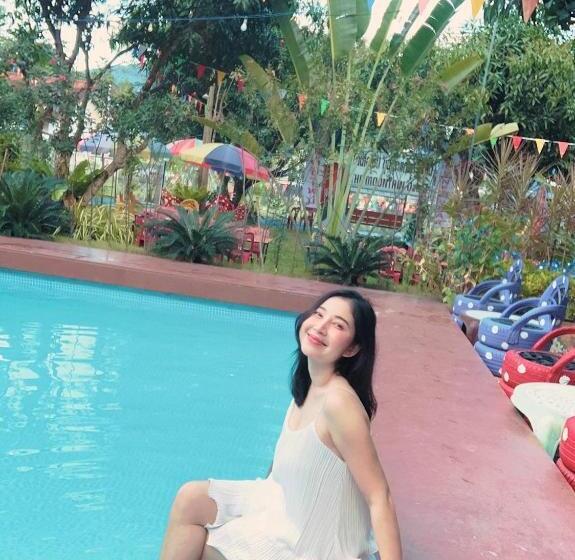 Aamiaismajoitus (B&B) บ้านเดอะเมาเท่น By The Mountain Ozoneบ้านโอโซนขุนเขาแก่งกระจาน