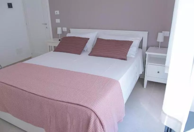 ベッドアンドブレックファースト Casa Thuja