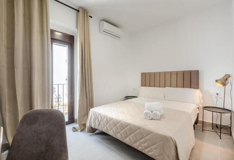 هتل Villamarta Boutique Rooms