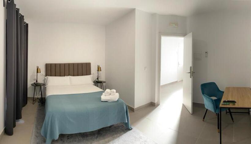 هتل Villamarta Boutique Rooms