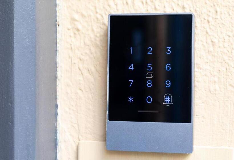 هتل Villamarta Boutique Rooms