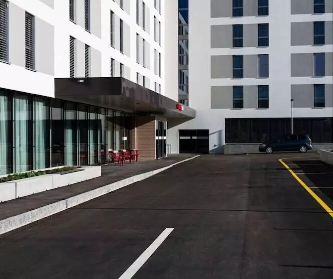 Intercityhotel Zürich Airport