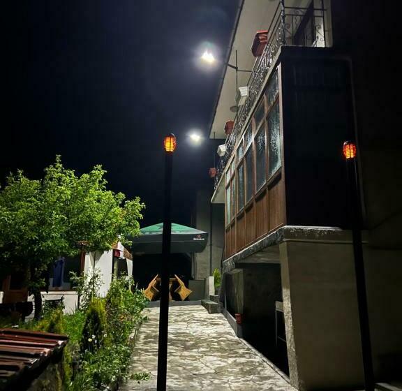 ペンション къща за гости “краси”