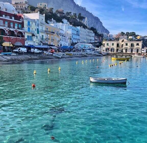 پانسیون Marina Grande Holiday Apartment In Capri