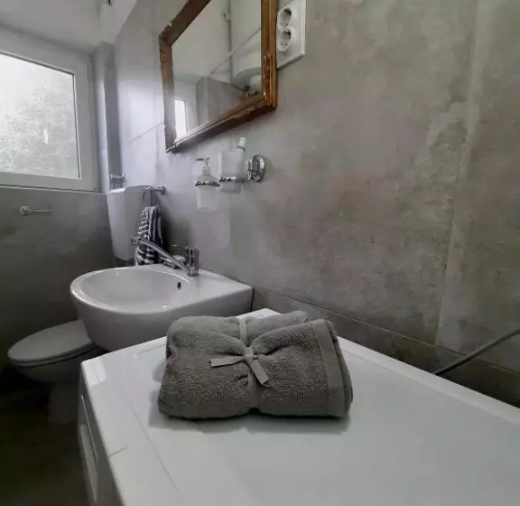 Apartment White