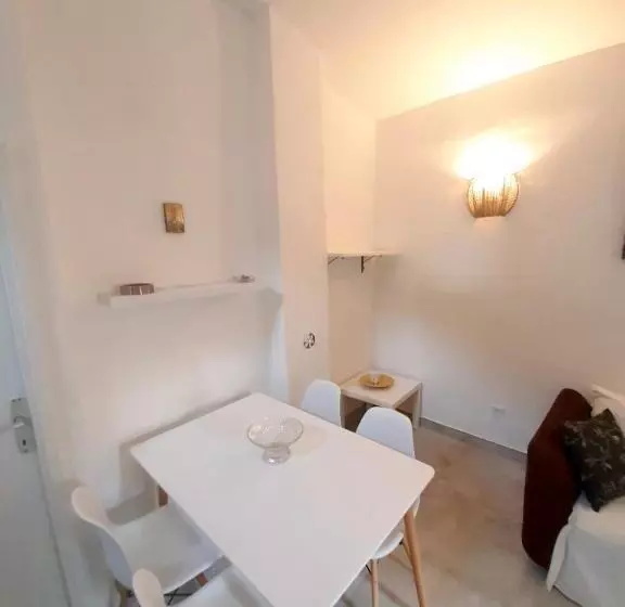 Apartment White