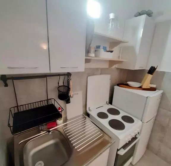 Apartment White