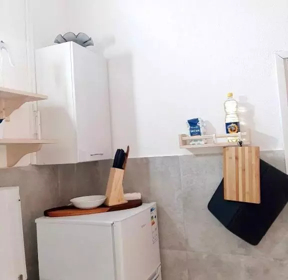 Apartment White
