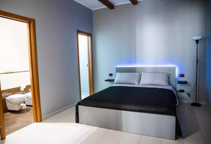 تختخواب و صبحانه Dimora L Etual